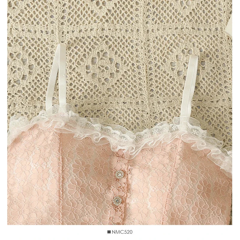 Women Sexy Lace Tank Top Sweet Off Shoulder Button Tube Top With Bra Pad Elastic Pleated Backless Camisole Y2K Fashion New